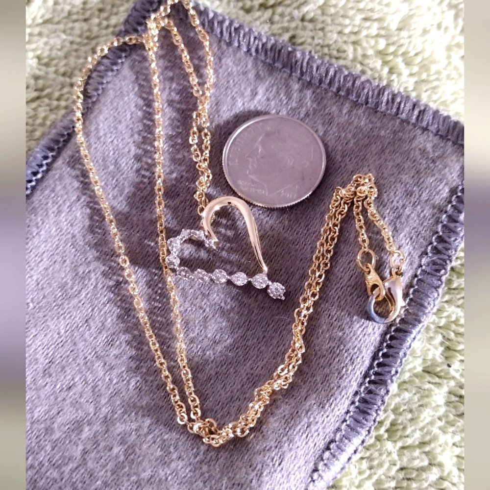 🔥🔥10K Diamond Heart pendant